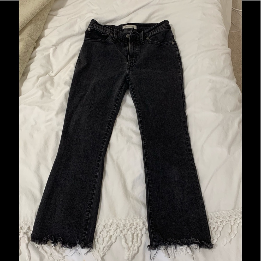 Madewell Petite Cali Demi-Boot Jeans in Berkeley Black: Chewed hem edition